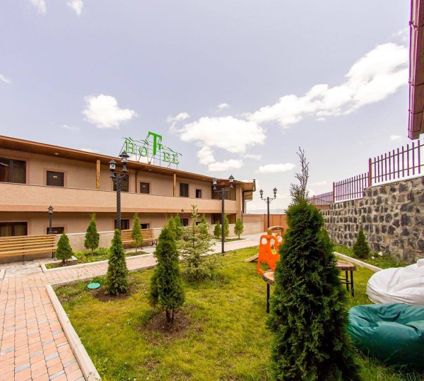 «Ծաղկաձոր Ինն»